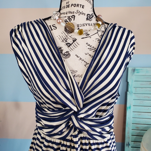 Max Studio Navy and White Striped Twist Tank - Picture 2 of 6